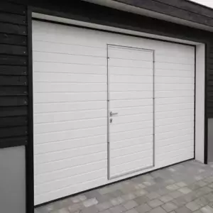 Автоматические секционные гаражные ворота с калиткой ALUTECH Prestige 2750×2500 мм
