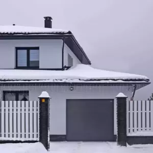 Автоматические гаражные секционные ворота ALUTECH Prestige 2500×2500 мм